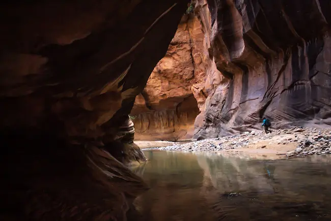 Zion National Park Caves! Unveiling Hidden Wonders