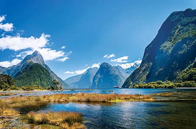 Fiordland-National-Park_-New-Zealand
