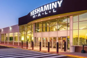 Neshaminy Mall