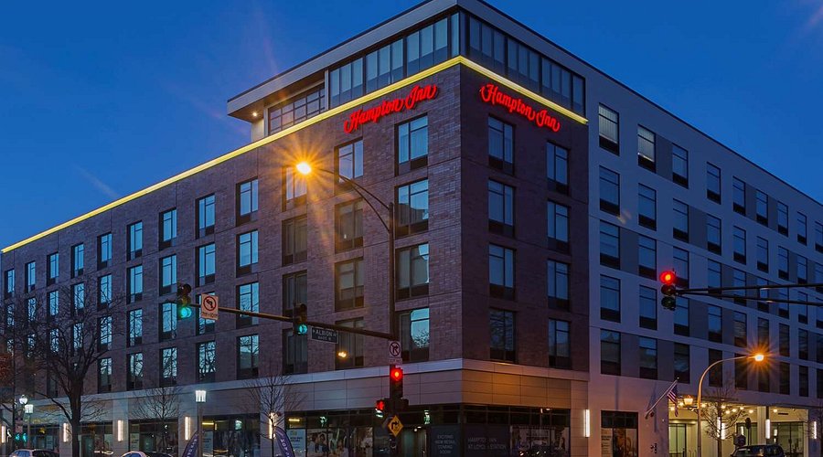 Hampton Inn