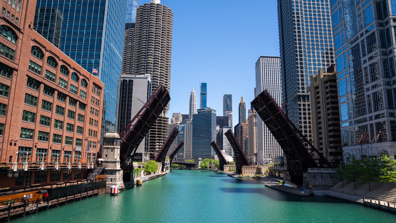 Chicago River